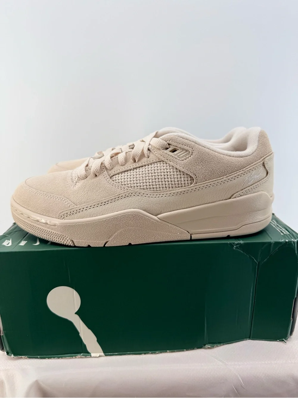 Jordan Flight Court 8M/9.5W Legend Sail